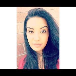 Meet your Posher, Nina